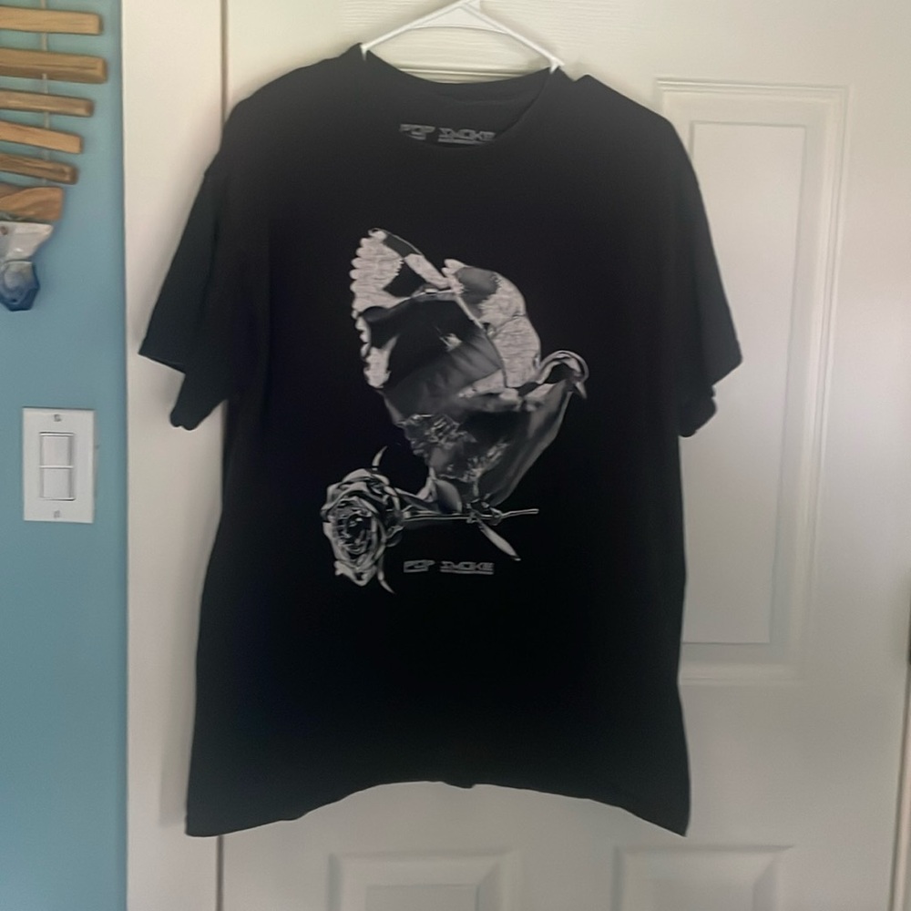 Men’s size large Pop Smoke T-shirt, black